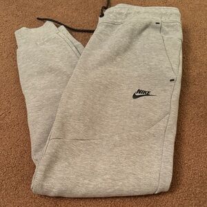 Nike Heather Gray Joggers